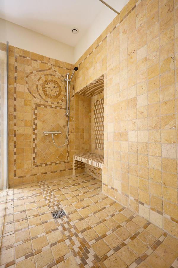 Gite Des Caves Secretes Tiffauges Bagian luar foto